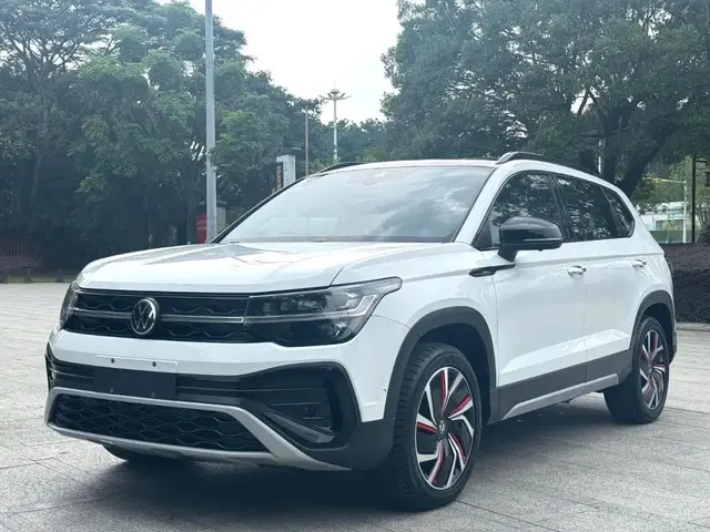 VOLKSWAGEN THARU 2024