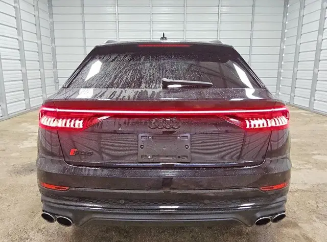 AUDI SQ8 PREMIUM PLUS 2022