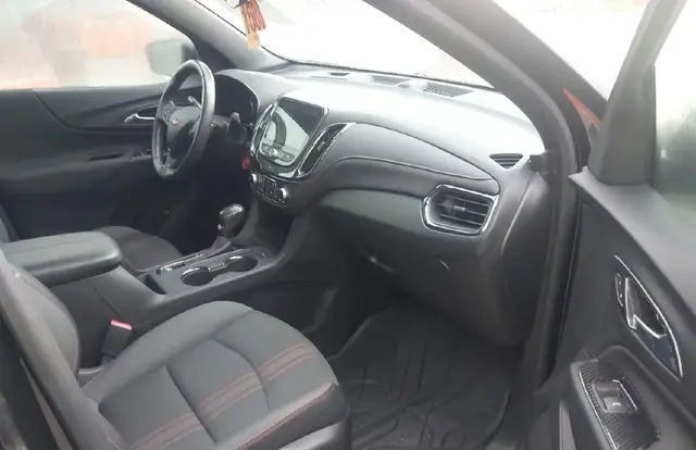 CHEVROLET EQUINOX FWD RS 2022