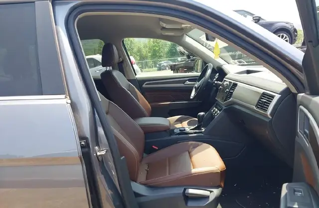 VOLKSWAGEN ATLAS SE 2022