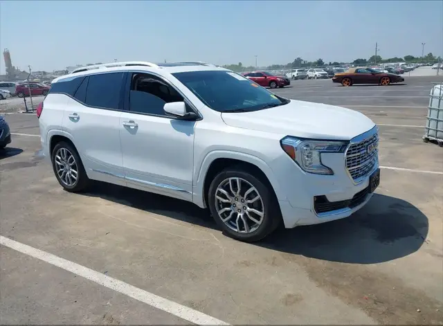 GMC TERRAIN PREMIUM 2023
