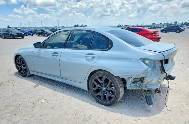 BMW 330I 2024