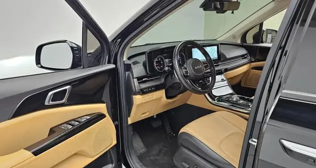 KIA CARNIVAL NOBLESSE (ТОПОВАЯ) 2022