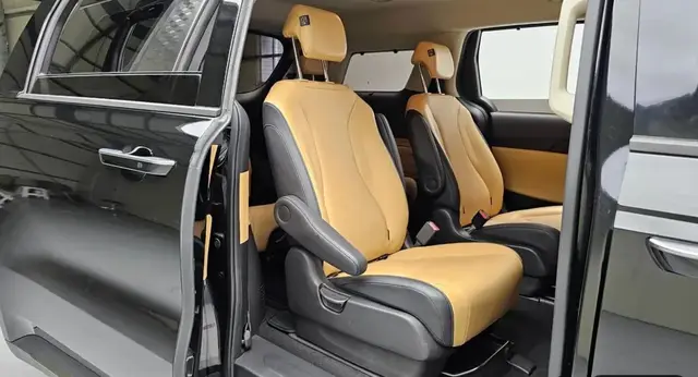 KIA CARNIVAL NOBLESSE (ТОПОВАЯ) 2022