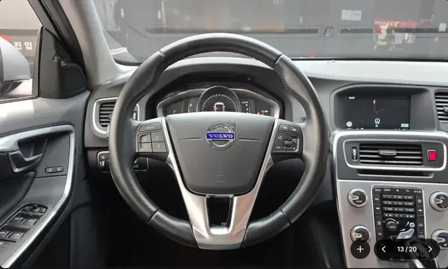 VOLVO S60 D3 2016