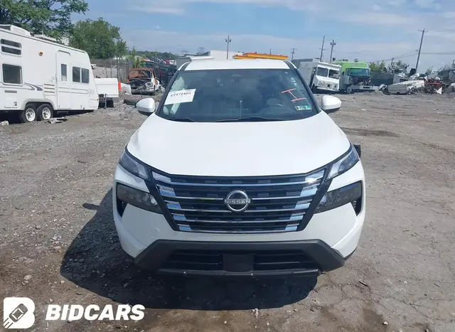NISSAN ROGUE 2023