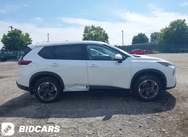 NISSAN ROGUE 2023
