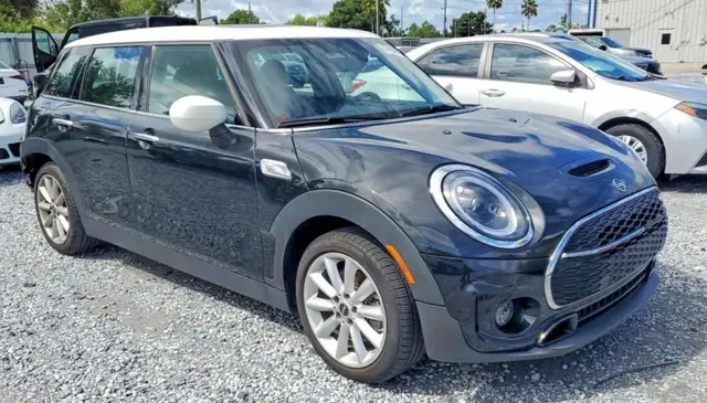 MINI COOPER S CLUBMAN 2023
