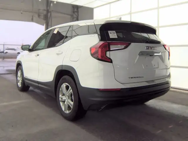 GMC TERRAIN SLE 2023