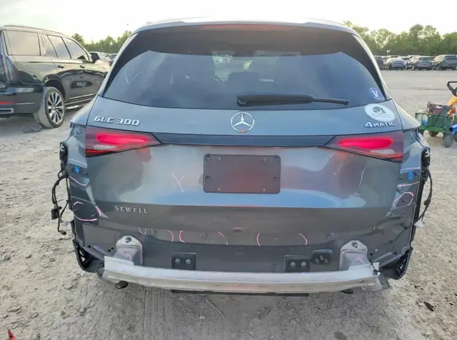 MERCEDES-BENZ GLC 300 4MATIC 2023