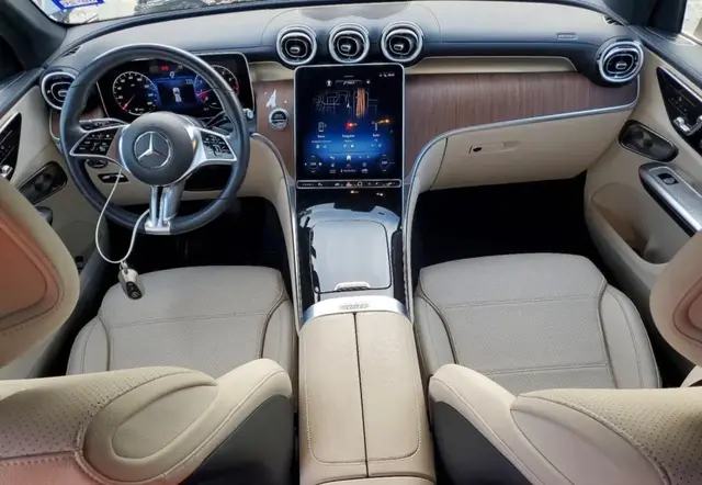 MERCEDES-BENZ GLC 300 4MATIC 2023