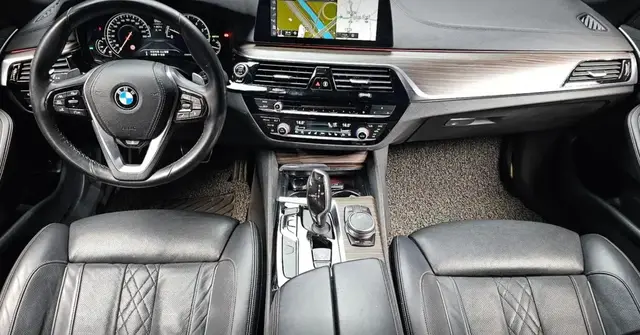 BMW 5 SERIES 2018