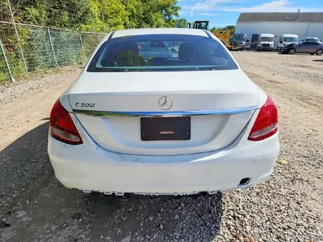 MERCEDES-BENZ C-CLASS C 300 2016