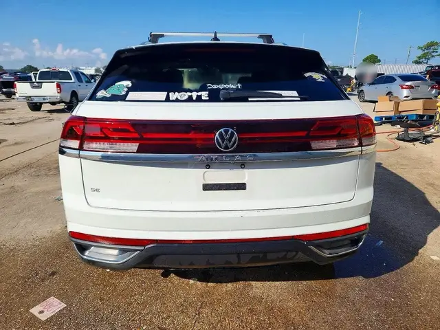 VOLKSWAGEN ATLAS SE 2024