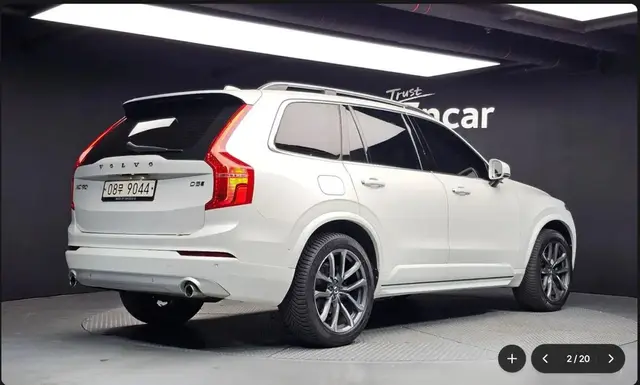 VOLVO XC90 2017