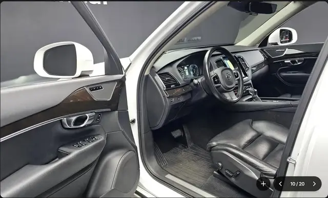 VOLVO XC90 2017