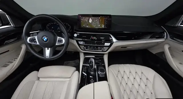 BMW 5 SERIES 2022