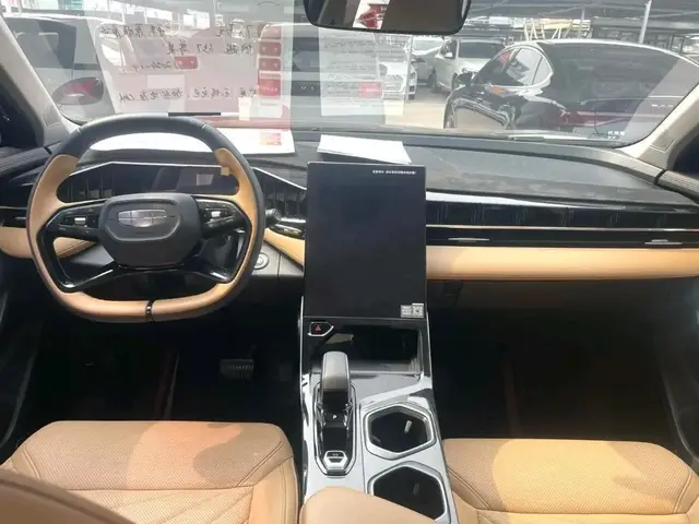 GEELY BOYUE L PREMIUM 2024