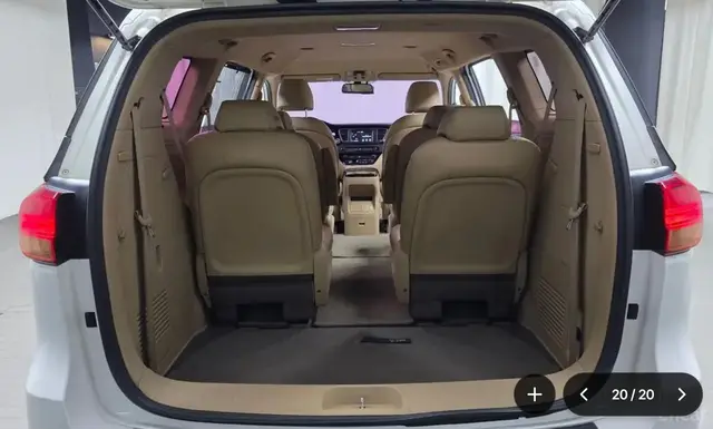 KIA CARNIVAL PRESTIGE 2014