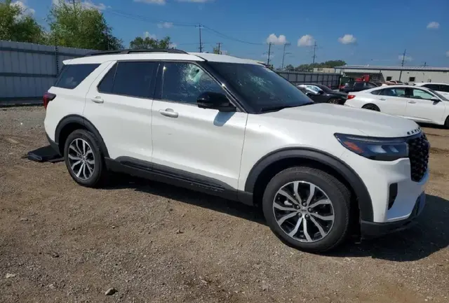 FORD EXPLORER ST-LINE 2 2025