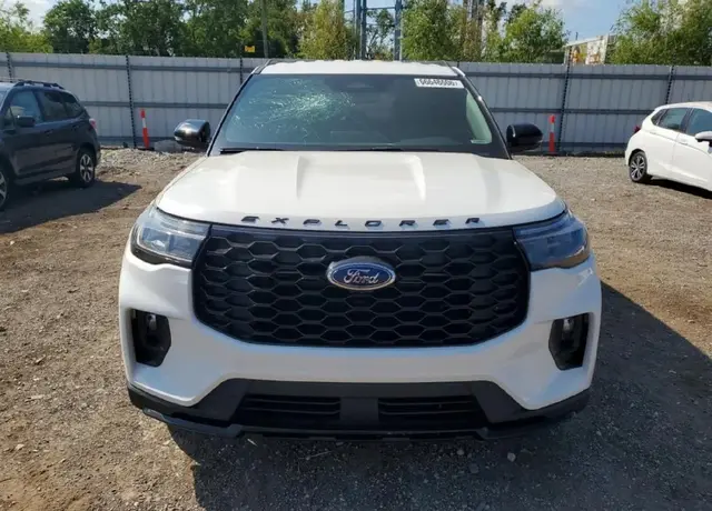 FORD EXPLORER ST-LINE 2 2025