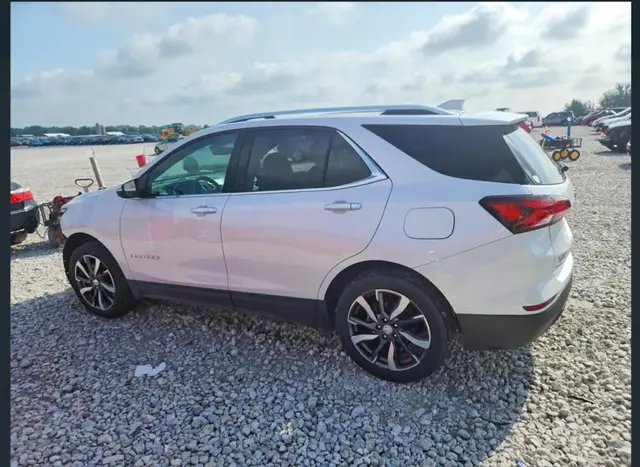 CHEVROLET EQUINOX PREMIER 2023