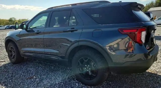 FORD EXPLORER TIMBERLINE 2022