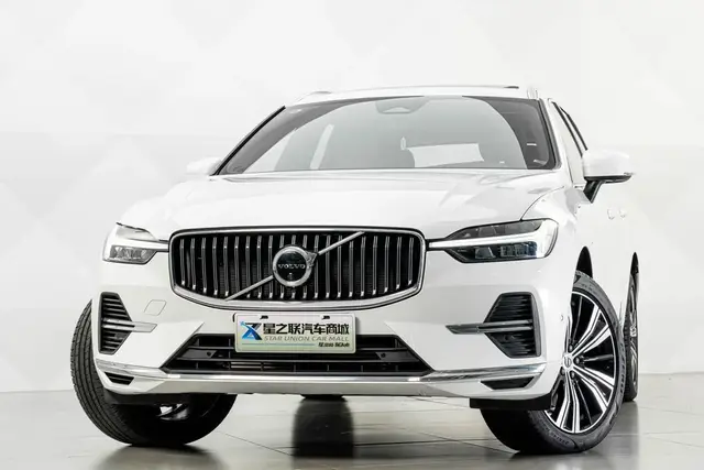 VOLVO XC60 T8 PLUG-IN HYBRID 2023