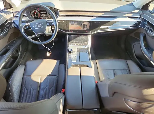 AUDI A8 L 2021