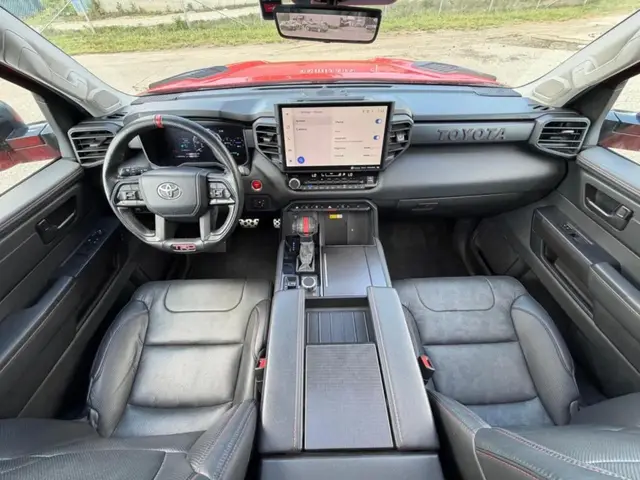 TOYOTA SEQUOIA TRD PRO 2023