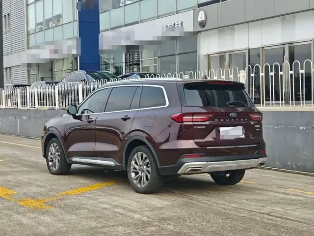 FORD EQUATOR TITANIUM 2022
