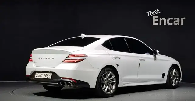 GENESIS THE NEW G70 2022