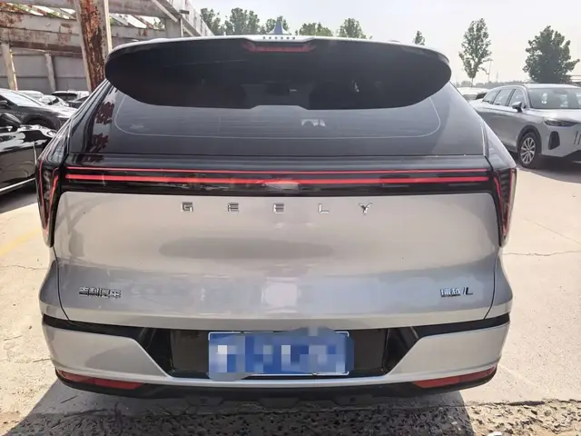 GEELY BOYUE L 2025