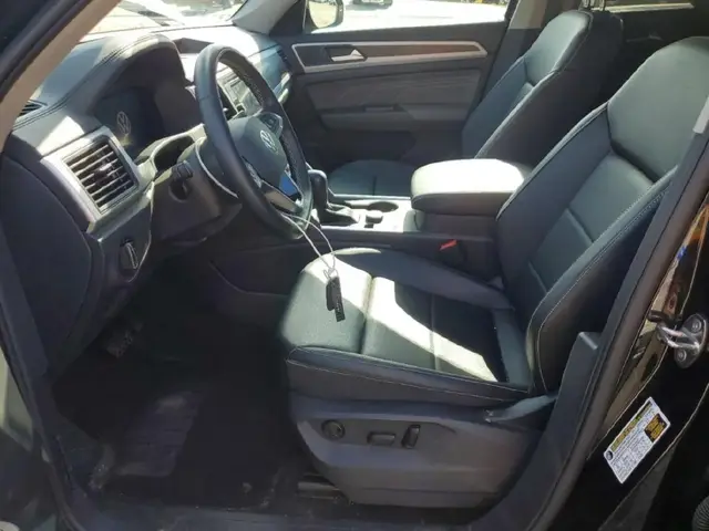 VOLKSWAGEN ATLAS SE 2023