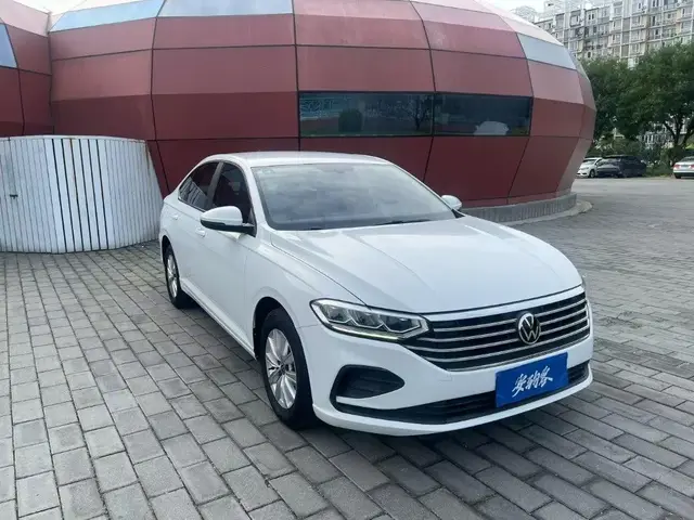 VOLKSWAGEN LAVIDA 2023