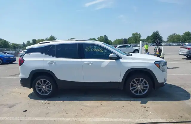 GMC TERRAIN AWD SLT 2024