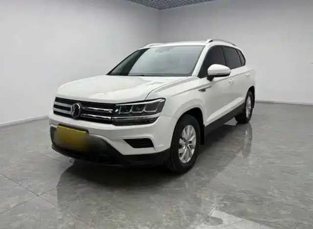 VOLKSWAGEN TAOS / FASHION EDITION 2023