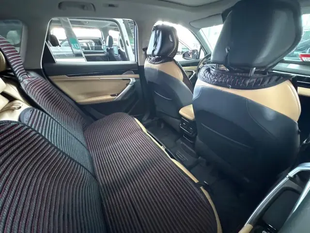 GEELY BOYUE L 2022
