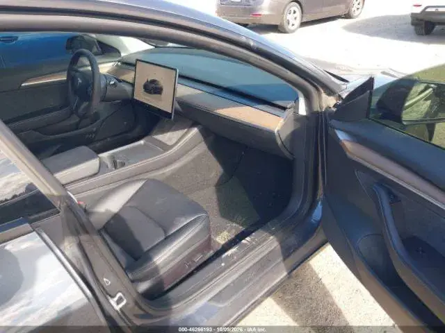 TESLA MODEL 3 LONG RANGE 2022