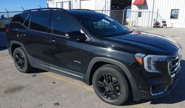 GMC TERRAIN AWD AT4 2024