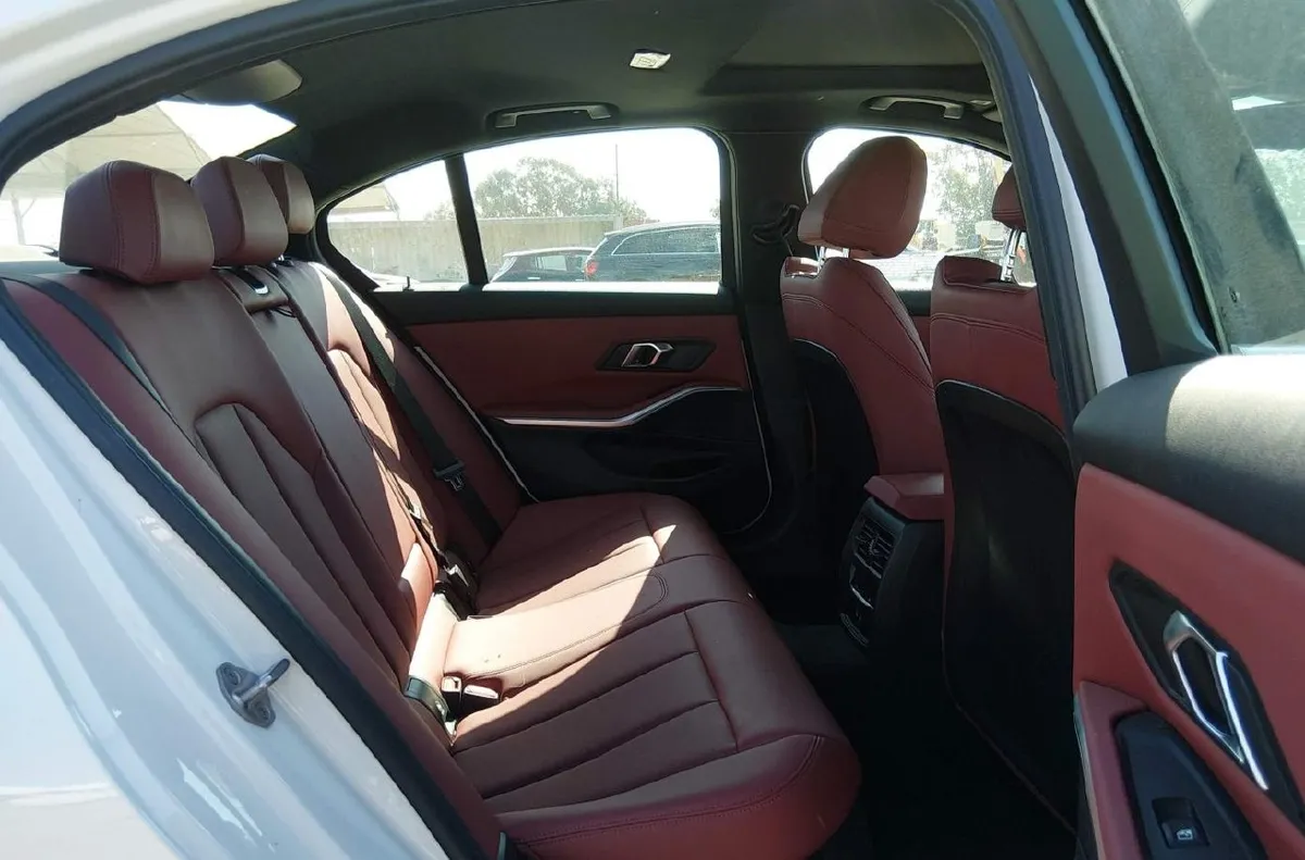 BMW 330I XDRIVE 2023