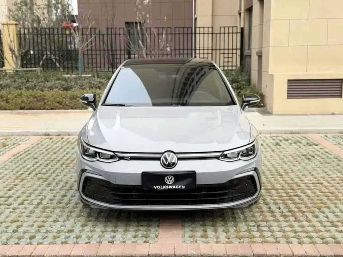 VOLKSWAGEN GOLF 280TSI DSG R-LINE 2023