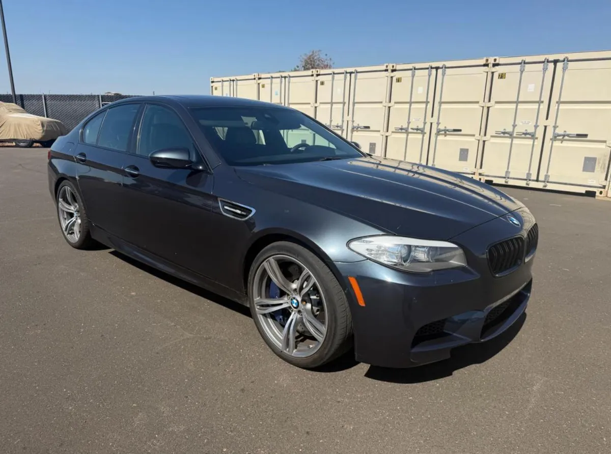 BMW M5 2013