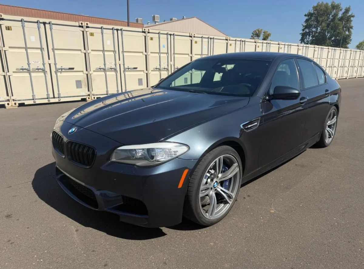 BMW M5 2013