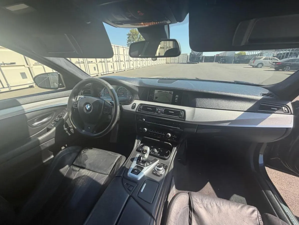 BMW M5 2013