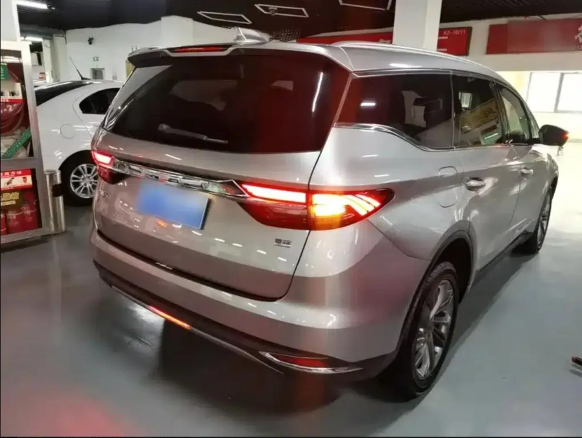 GEELY JIAJI PREMIUM 2022