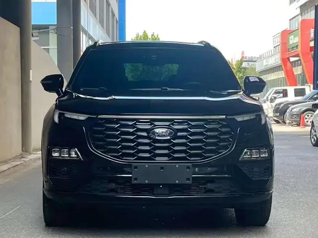 FORD EQUATOR 2023