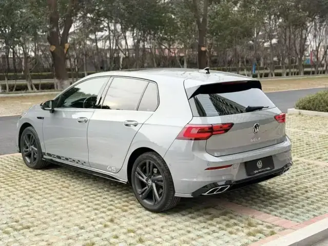 VOLKSWAGEN GOLF 280TSI DSG R-LINE 2023
