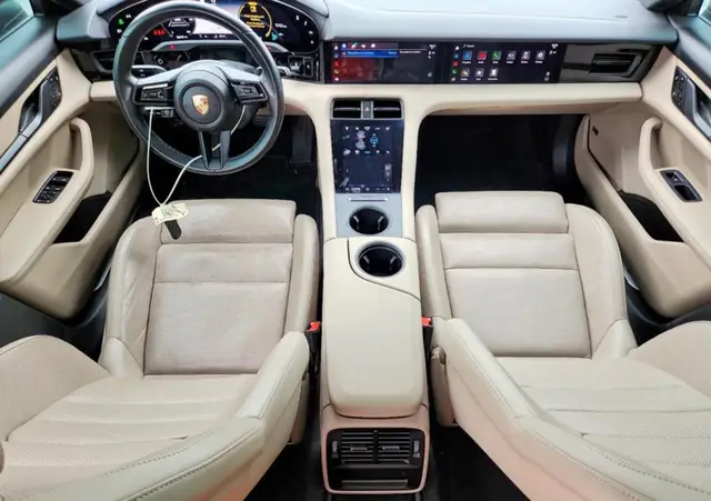 PORSCHE TAYCAN CROSS TURISMO 4S 2023